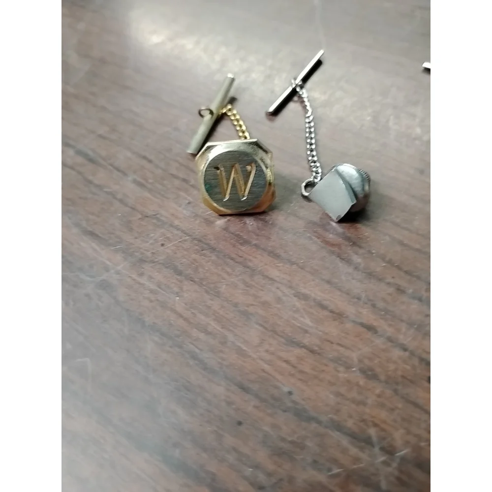 4‎ lot Vintage Tie Tack Lapel Pin